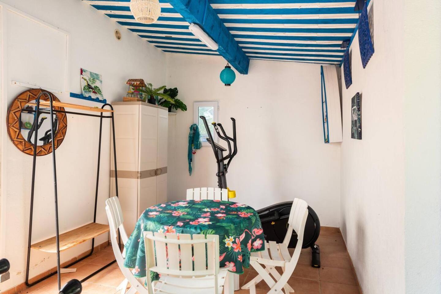 Chambre Et Table D'Hotes Villa Pomponette Nans-les-Pins Eksteriør billede